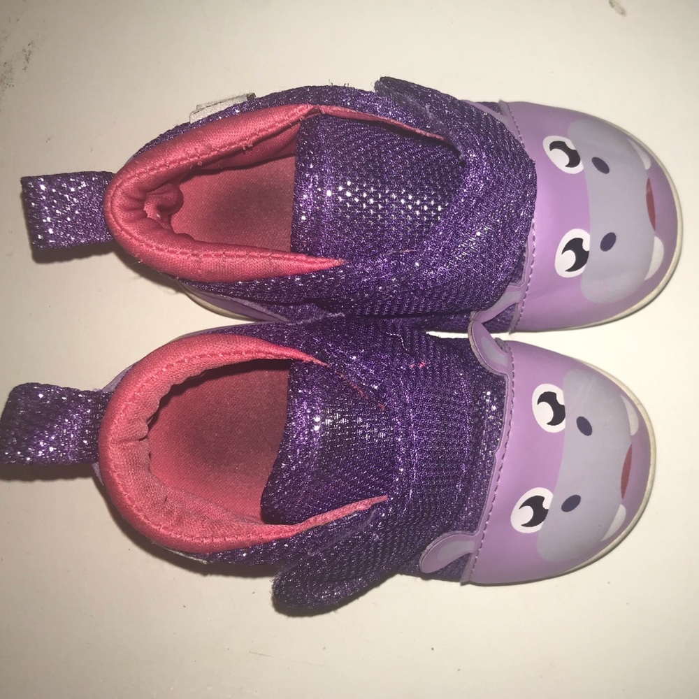 Ikiki toddler shoes for girl